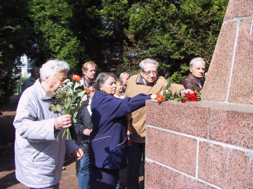 Gedenken zum 65. Jahrestag der Befreiung