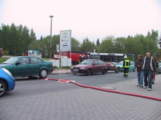 Verkehrsbehinderung während der Löscharbeiten