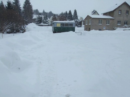 Kein Auto ist zusehen